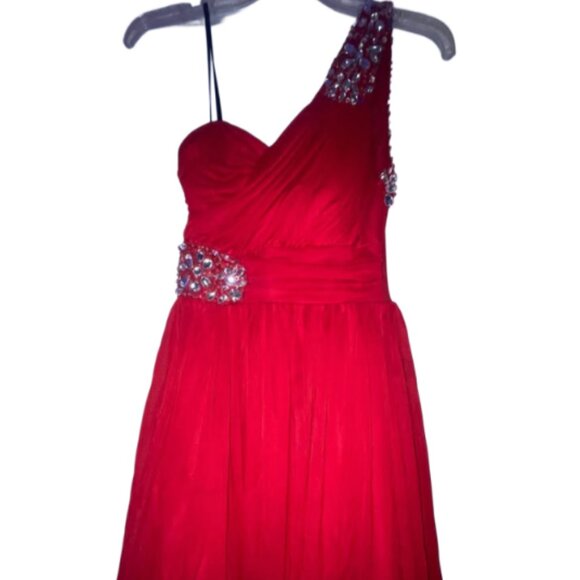Red One-Shoulder Formal Gown | Prom | Homecoming | Evening Dress - Picture 1 of 2